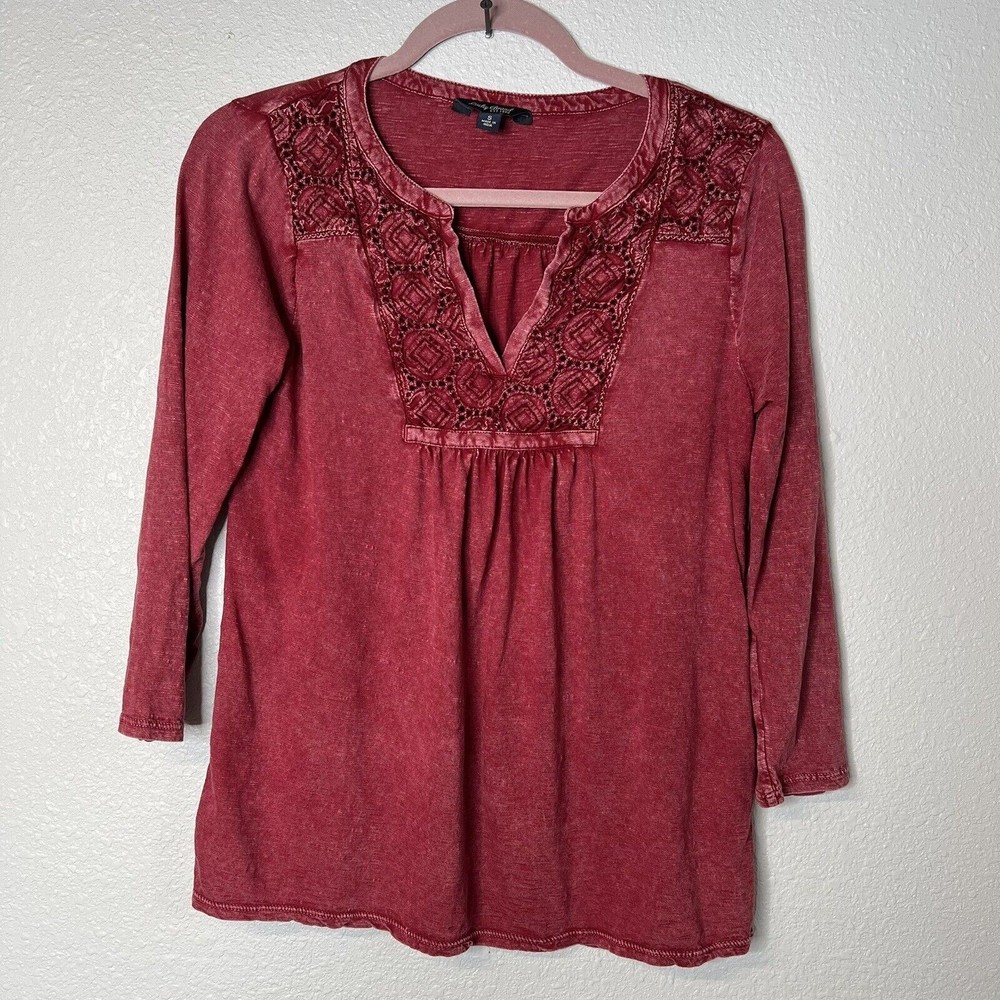 LUCKY BRAND Lace Crochet Placket Top Red Sz Small 3/4 Sleeve Pullover Cotton